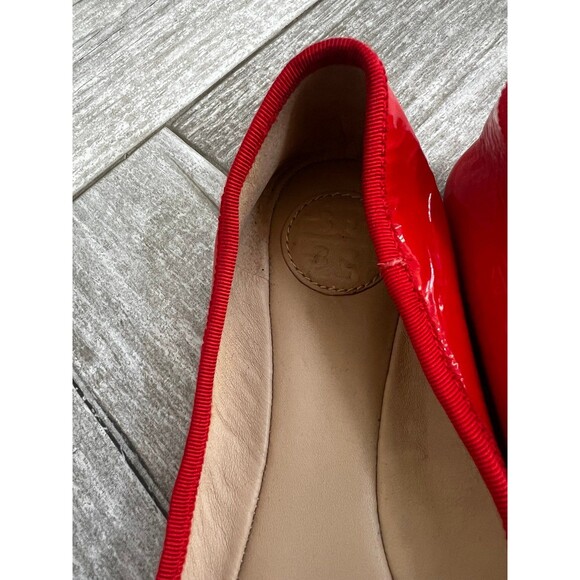 Tory Burch Chelsea Patent Red Charm Ballet Flat - Picture 2 of 5